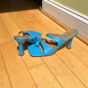 Slighted loved gorgeous blue heels from Lulus!